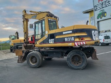 bager cat 318