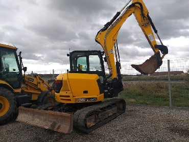 excavator jcb