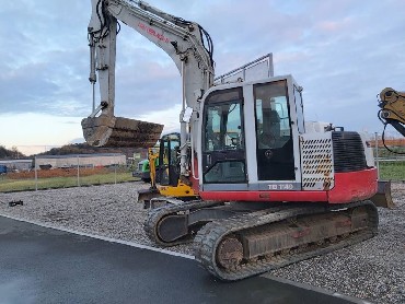 mini bager takeuchi mini bager takeuchi