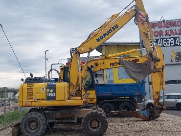 komatsu bagger