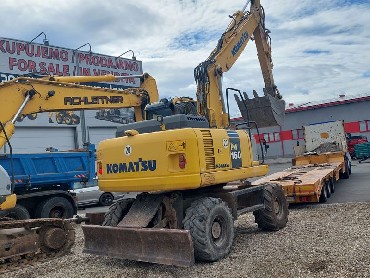 bager komatsu zadaj