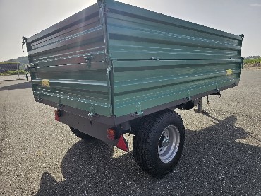 trailer zadaj 4 tone metal