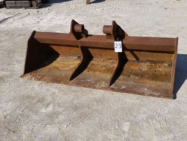 23-Zlica PLANIRNA za bager 15-20 t- 2000 mm